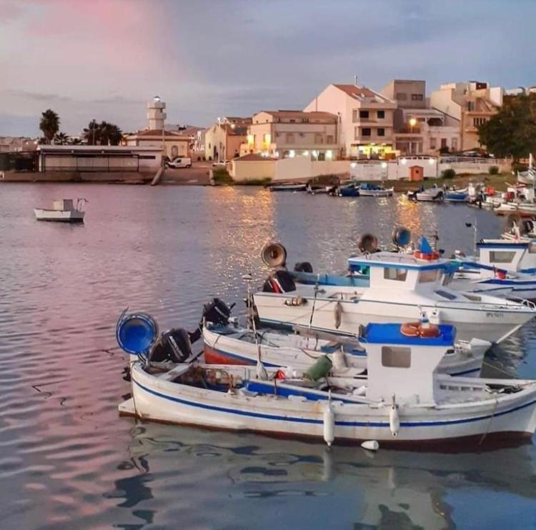 Le Muse Casa Vacanze Scoglitti Buitenkant foto
