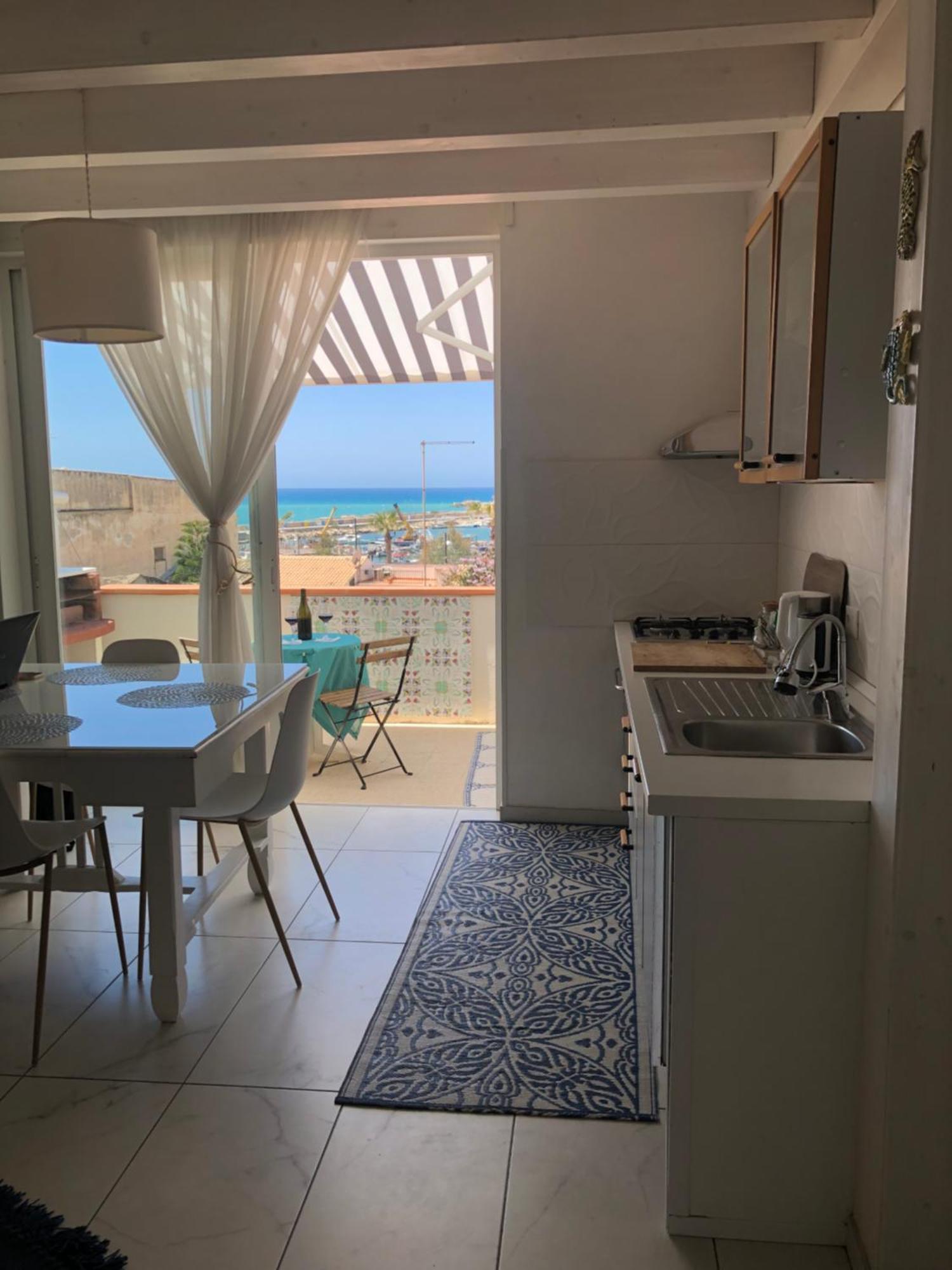 Le Muse Casa Vacanze Scoglitti Buitenkant foto